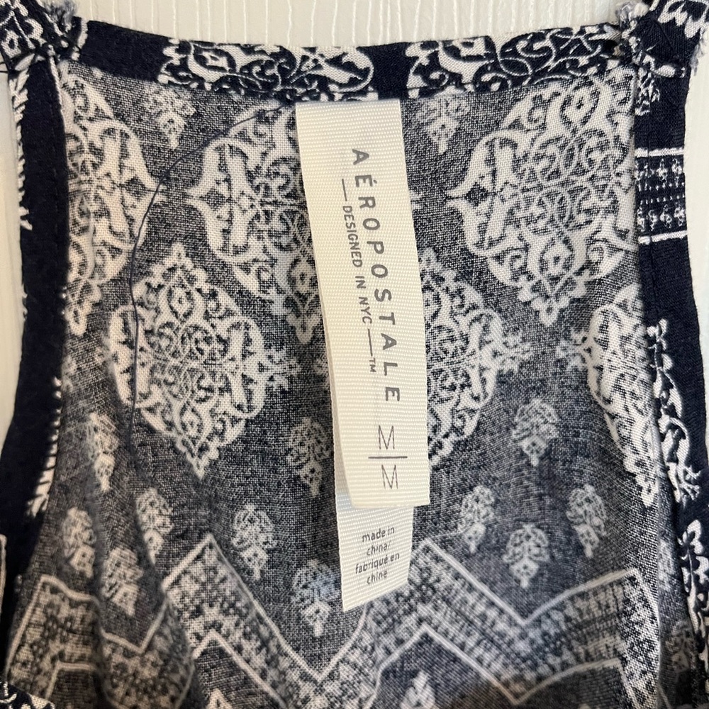 Patterned Romper - Picture 4 of 4